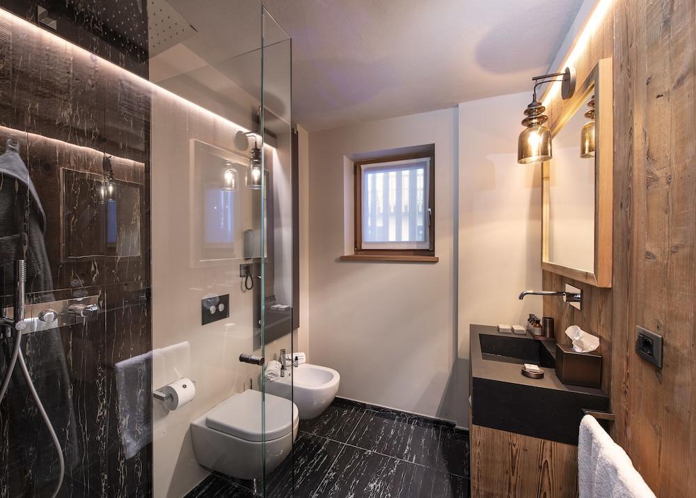 Le Massif Hotel & Lodge Courmayeur The Leading Hotels Of The World Экстерьер фото