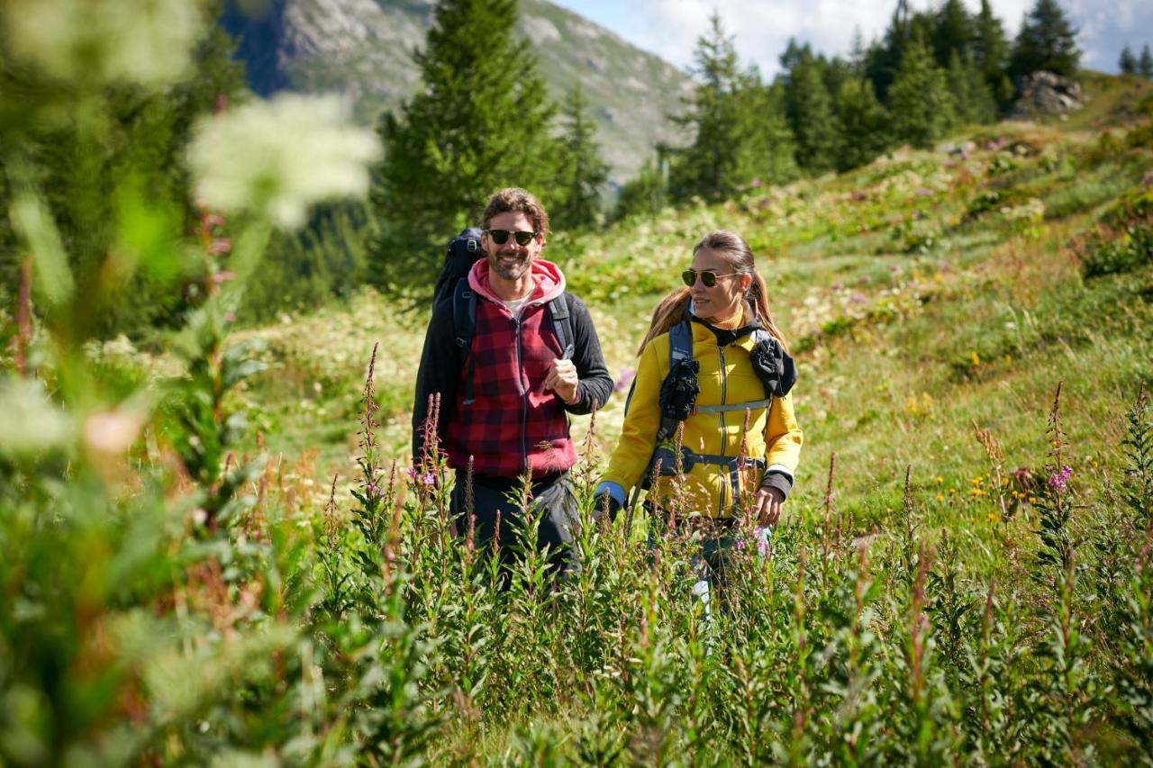 Le Massif Hotel & Lodge Courmayeur The Leading Hotels Of The World Экстерьер фото