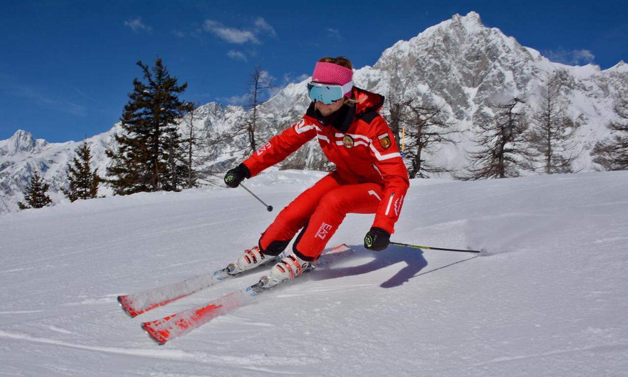 Le Massif Hotel & Lodge Courmayeur The Leading Hotels Of The World Экстерьер фото