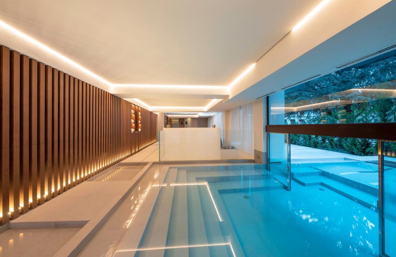 Le Massif Hotel & Lodge Courmayeur The Leading Hotels Of The World Экстерьер фото