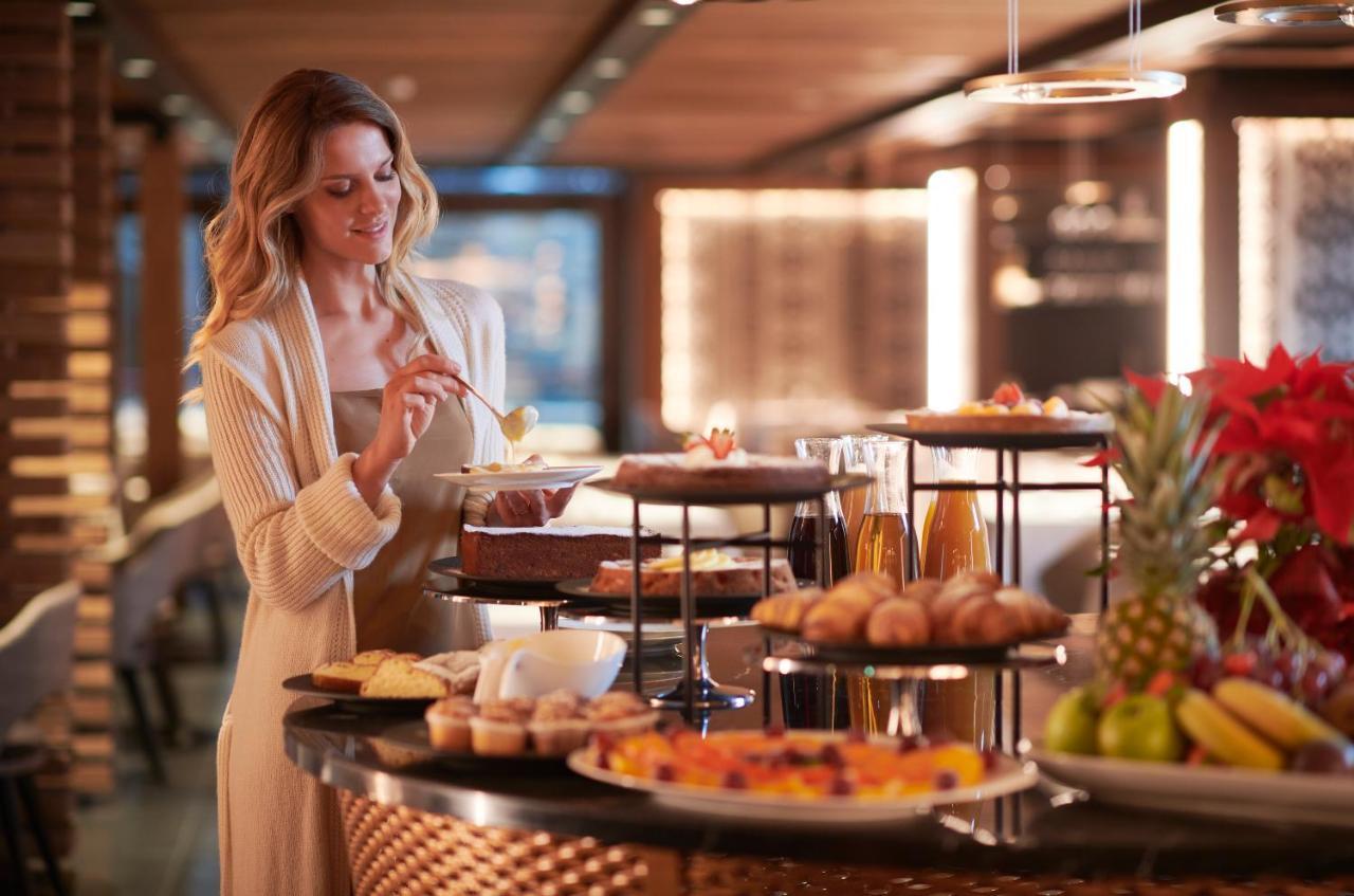 Le Massif Hotel & Lodge Courmayeur The Leading Hotels Of The World Экстерьер фото