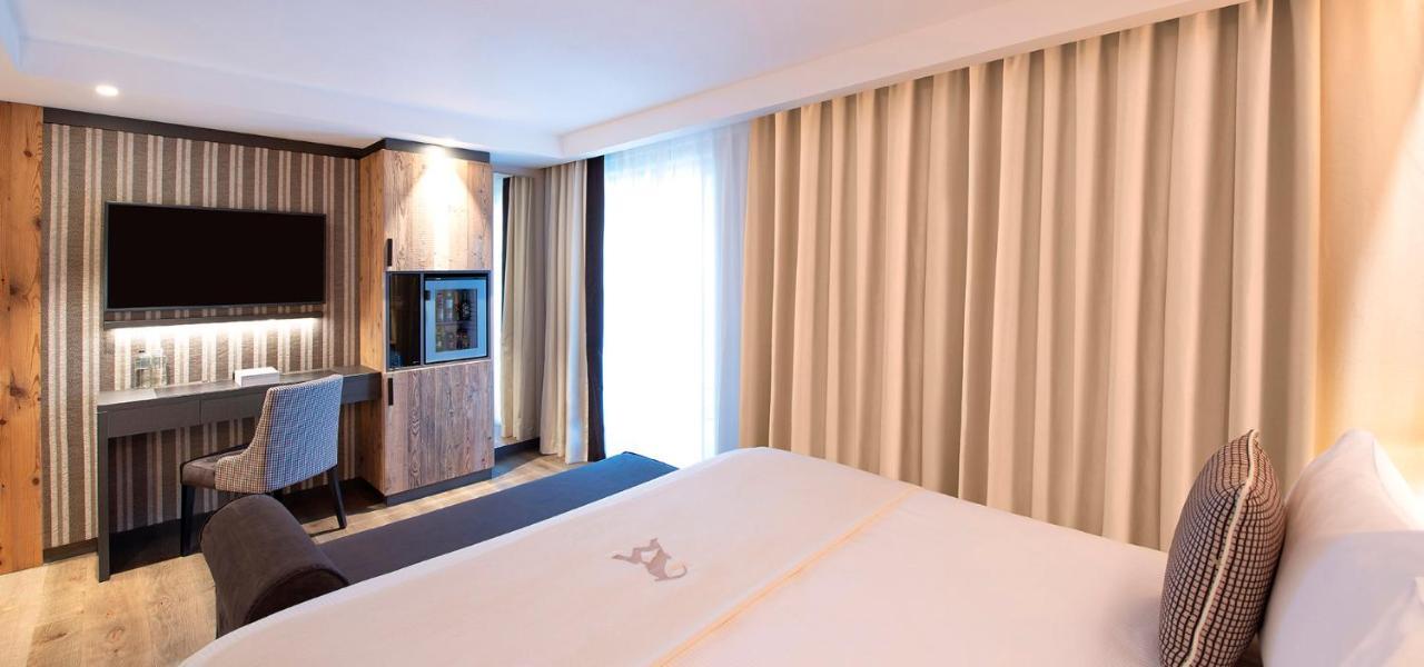 Le Massif Hotel & Lodge Courmayeur The Leading Hotels Of The World Экстерьер фото